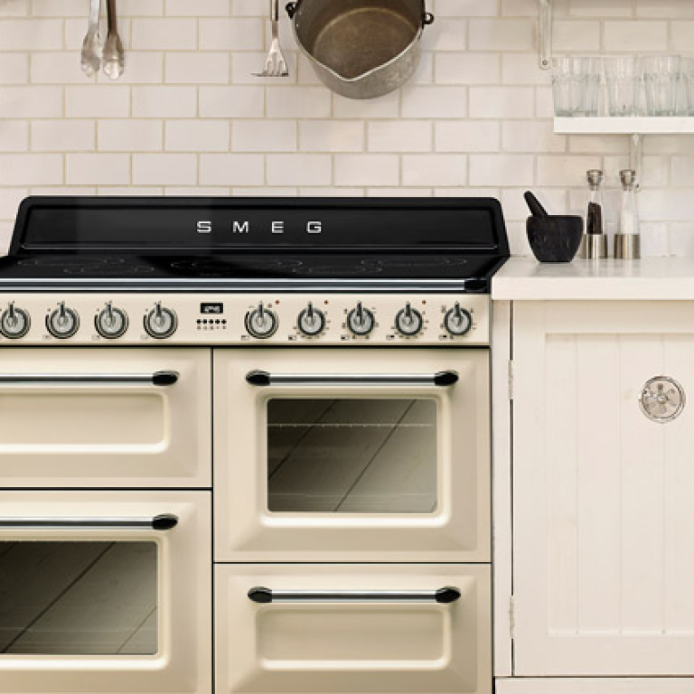 piano-de-cuisson-smeg-victoria